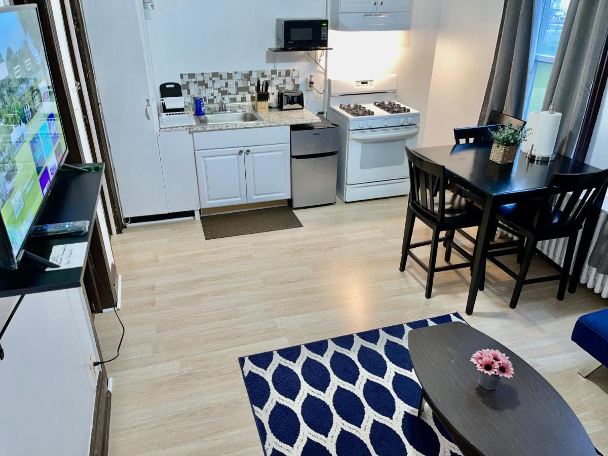 3 Bedrooms, Boardwalk Duplex Beachblock Home! Atlantic City Dış mekan fotoğraf